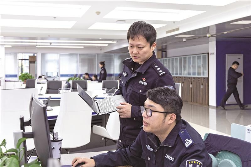 无锡公安蓝剑行动：24小时守护你的钱袋子，电诈嫌疑人无处遁形  第2张