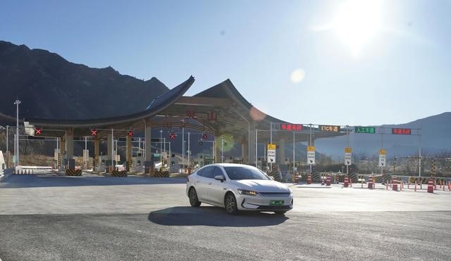 京蔚高速即将全线通车，北京至河北蔚县通行时间缩短至2小时以内，古树群保护成亮点  第4张