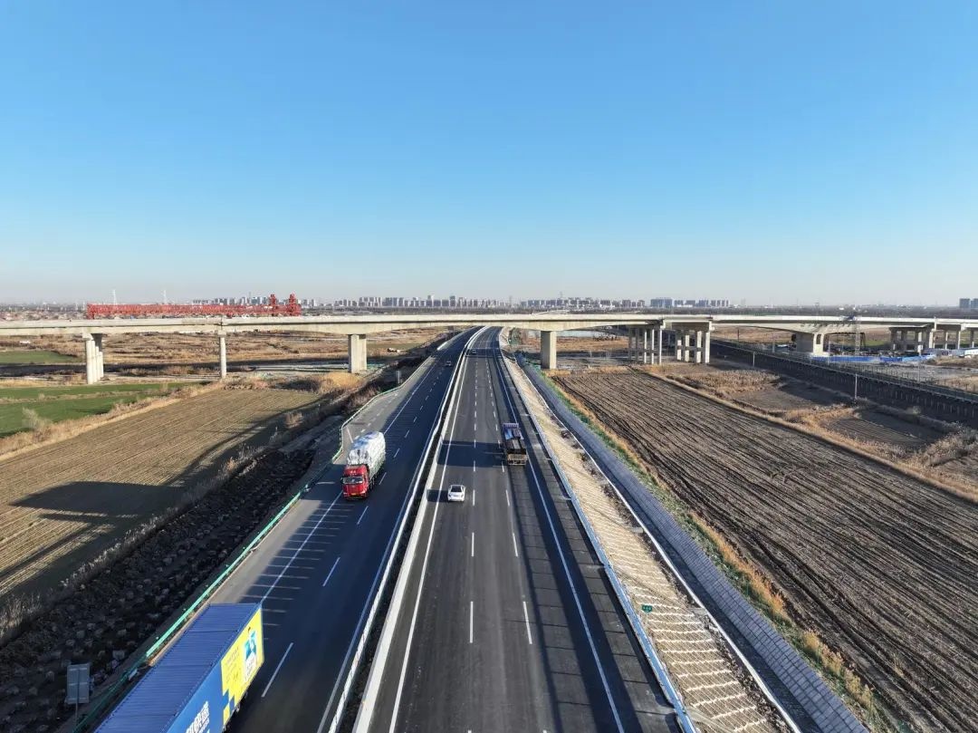 荣乌高速沧州段改扩建工程山东方向通车，双向六车道带来全新驾乘体验  第2张