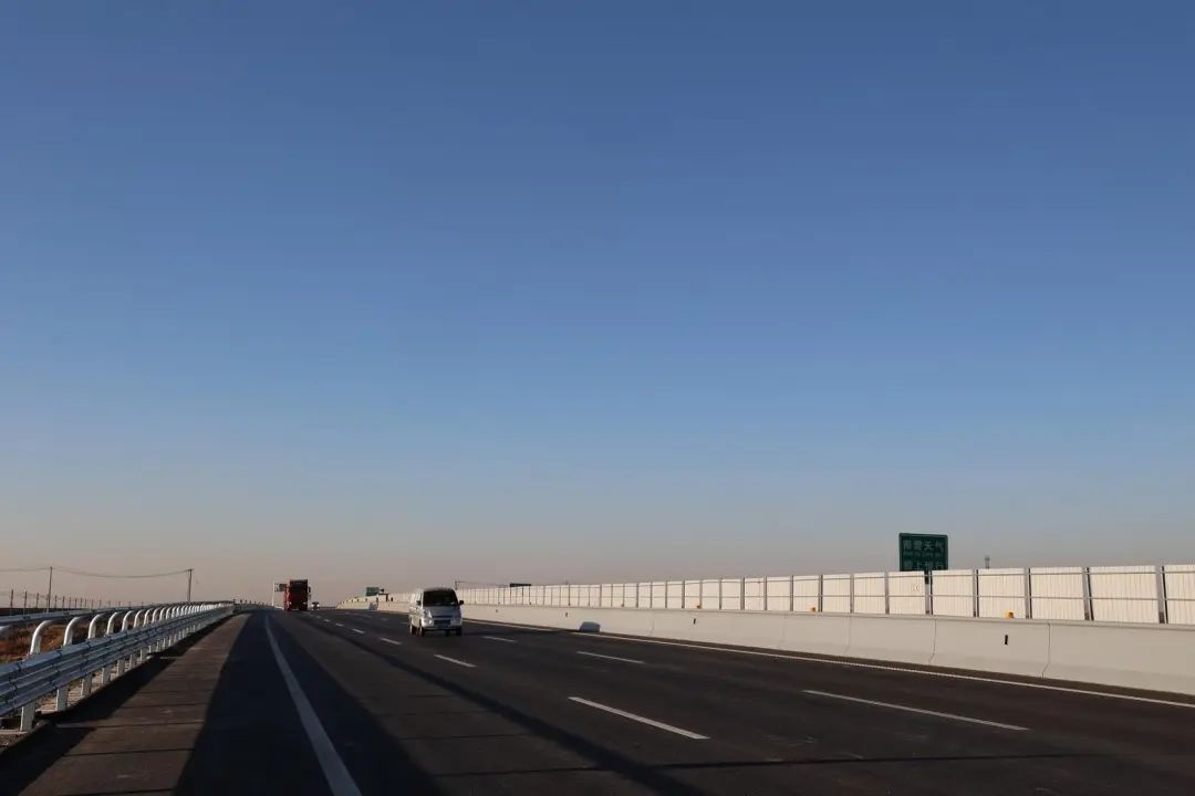荣乌高速沧州段改扩建工程山东方向通车，双向六车道带来全新驾乘体验  第3张