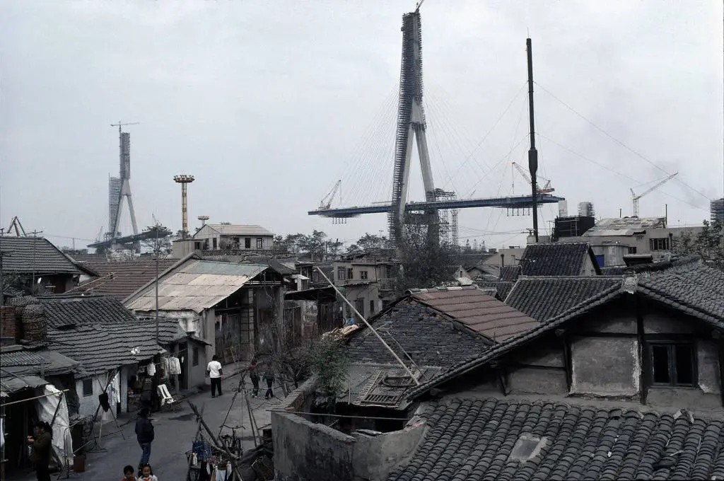 揭秘上海相册第四季：中外摄影师与作家联手，重现90年代上海的独特魅力  第17张
