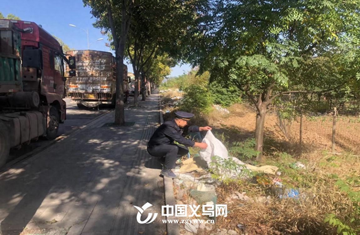 惊！废弃快递袋竟被这样处理，义乌电商老板后悔莫及  第1张