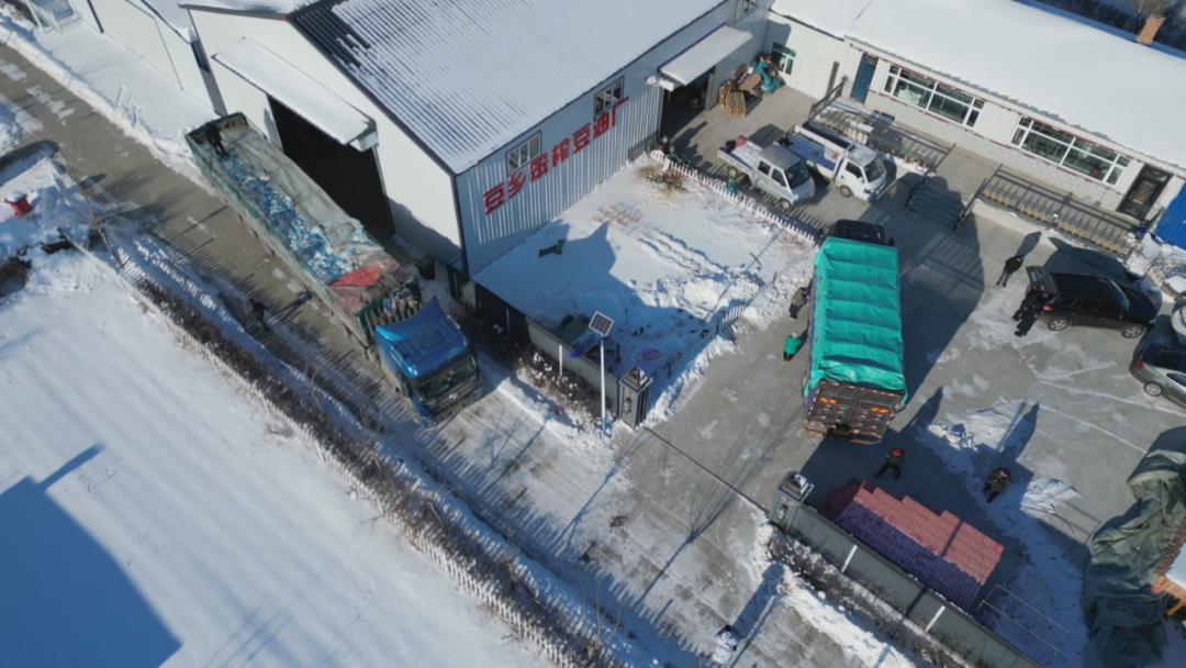 跨越3600公里，同江大米温暖邛崃餐桌，续写江崃友谊新篇章  第2张
