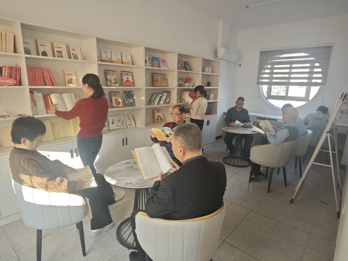 揭秘太湖县老年活动中心：多彩活动如何点亮老人晚年生活？  第2张