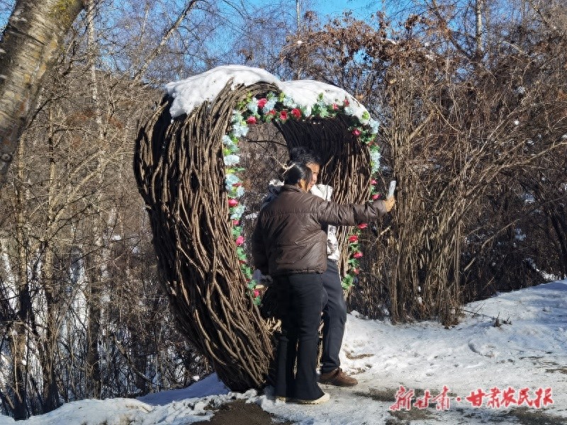 白桦林冰雪王国：每一步都是与大自然的亲密接触，仿佛置身童话世界