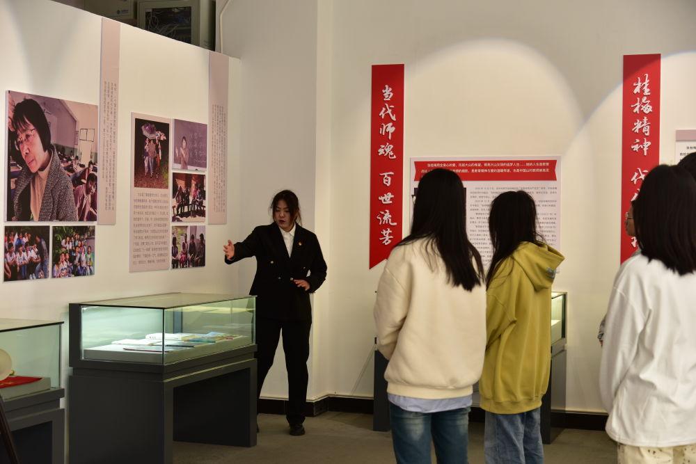 丽江师范学院思政课：重温张桂梅故事，激发新时代青年使命与担当  第3张
