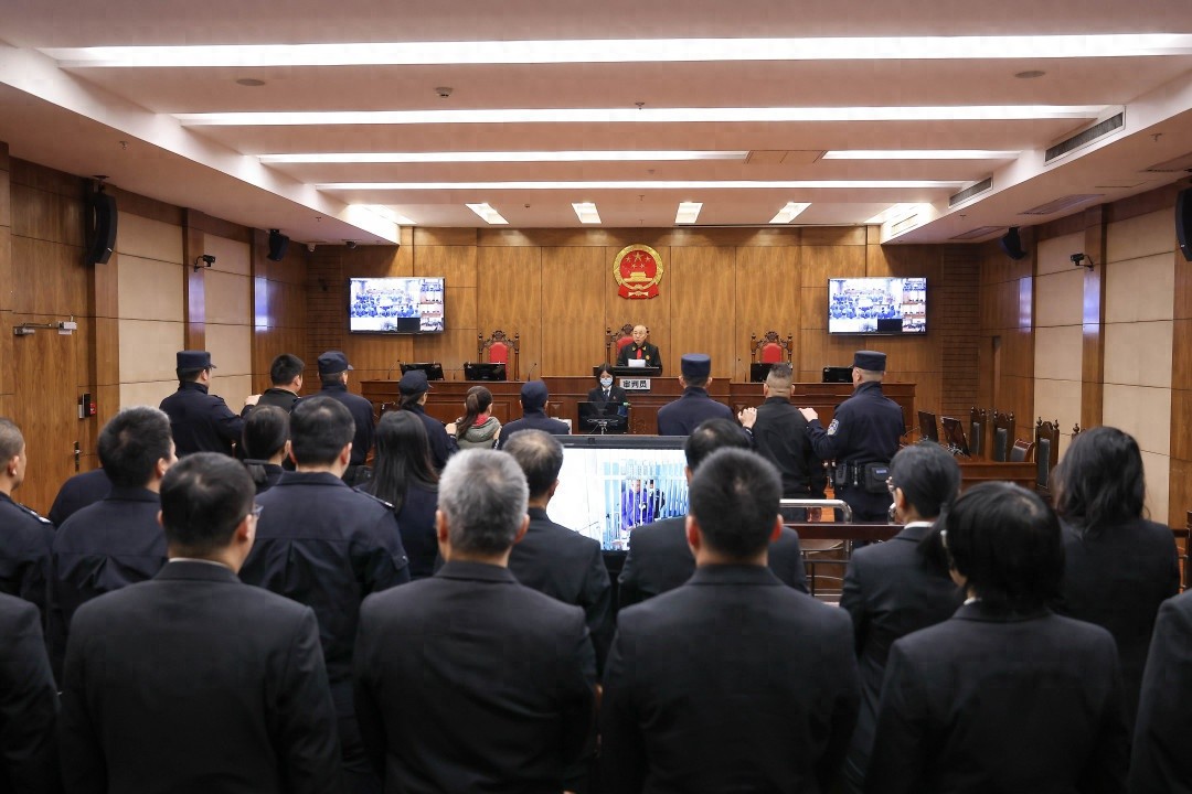 佛山医疗公司老板竟将查封财产变卖至国外，法院首次公开宣判拒执犯罪案件  第1张
