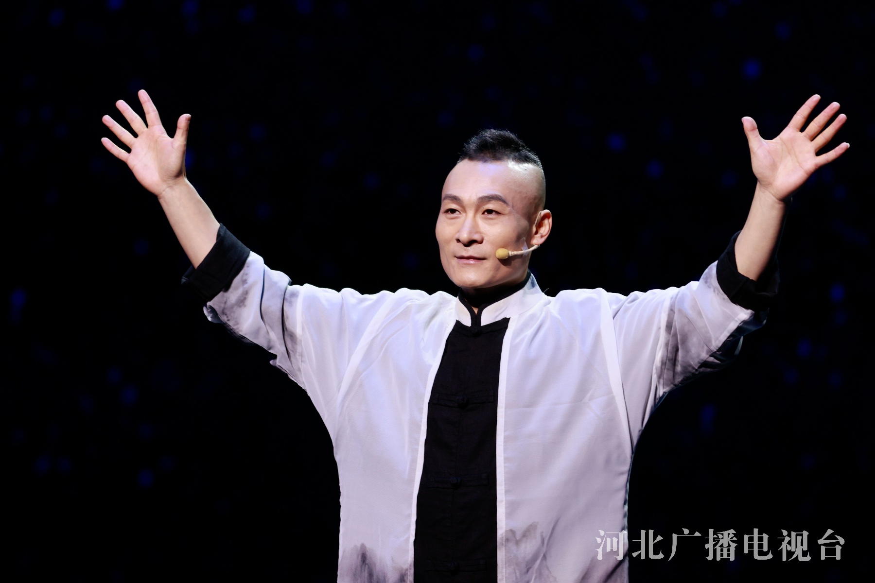 2024温暖有光公益分享会：巩立姣24年坚持梦想，郭海博坚守艺术初心  第4张
