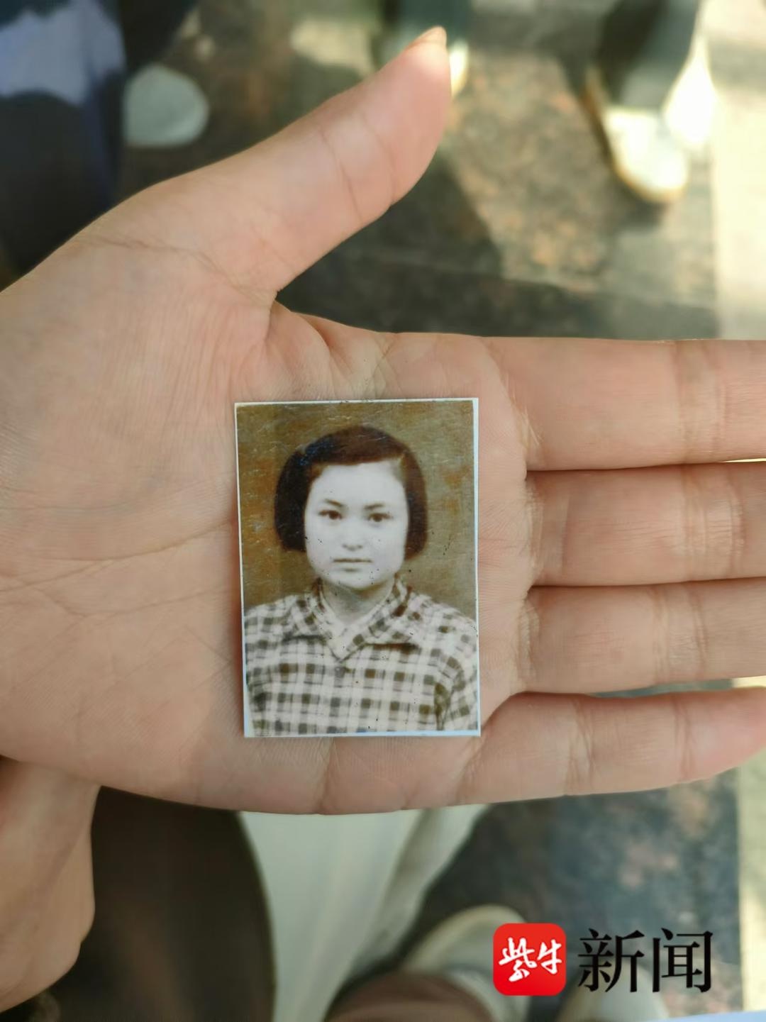 84岁老人15年如一日照顾瘫痪妻子，用行动诠释爱情真谛，感动无数人  第4张