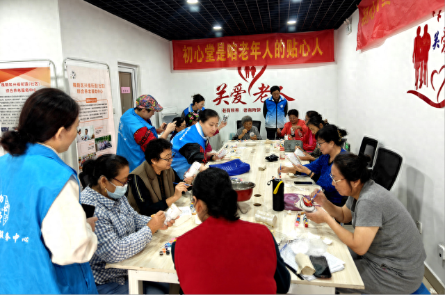 彩绘玻璃杯活动，让你感受加杯幸福的独特魅力  第1张