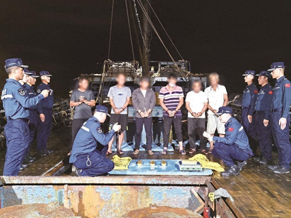 海警查获首宗走私黄金案，案值约 3000 万！黄金藏匿方式令人震惊