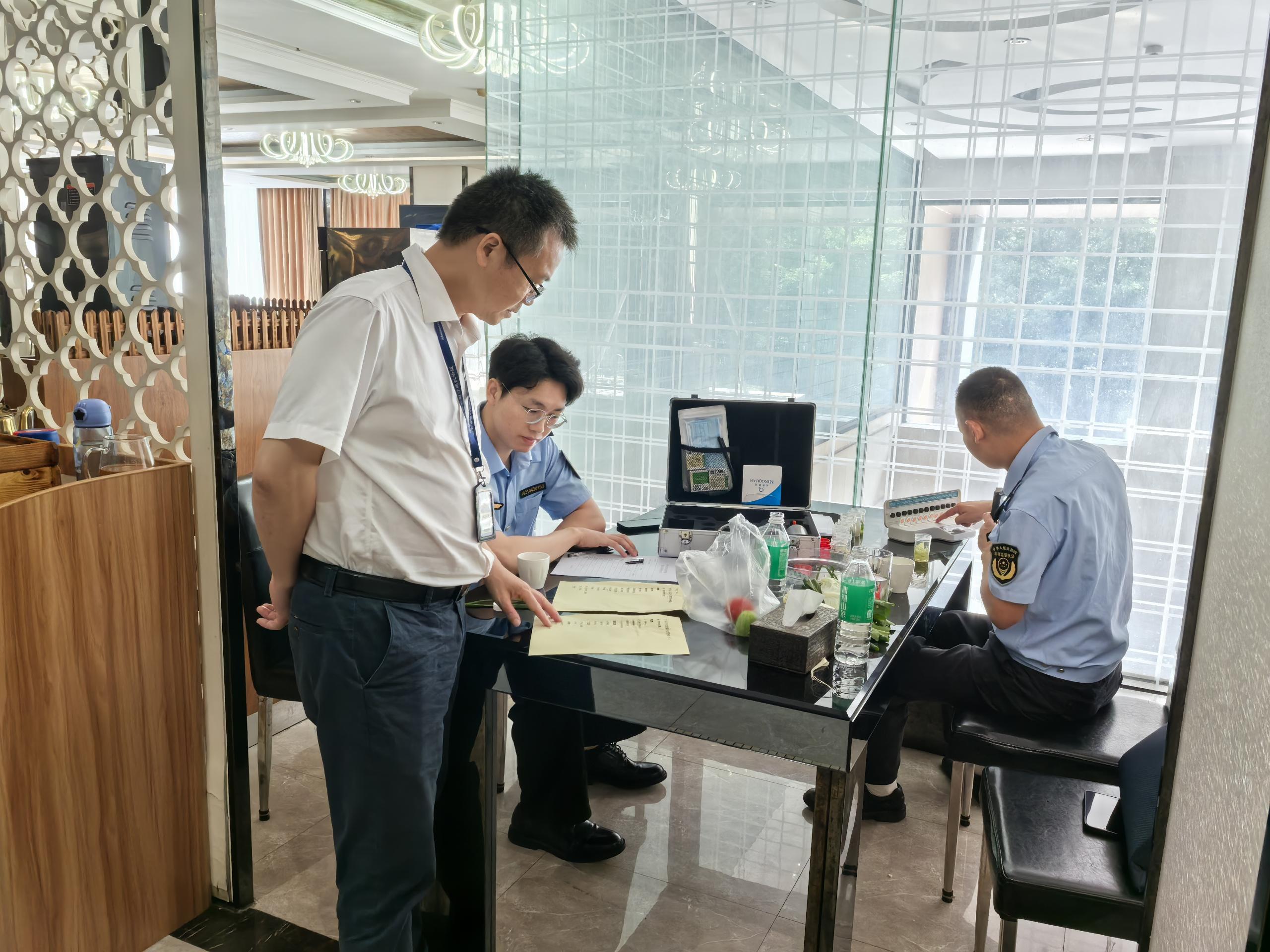 多项举措齐发力，保障食品安全，云浮市市场监管局为重大活动保驾护航  第2张