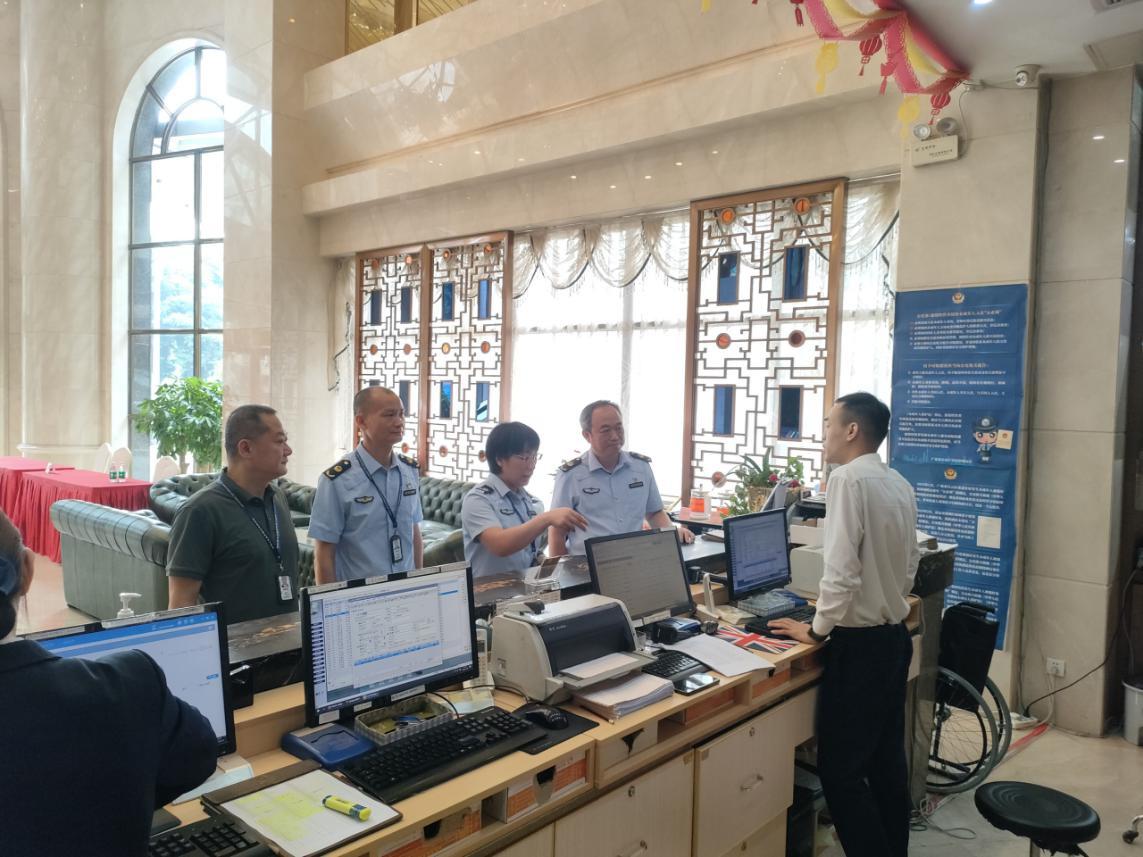 市场监管部门全力保障石展会和石文化周，维护市场价格秩序  第2张