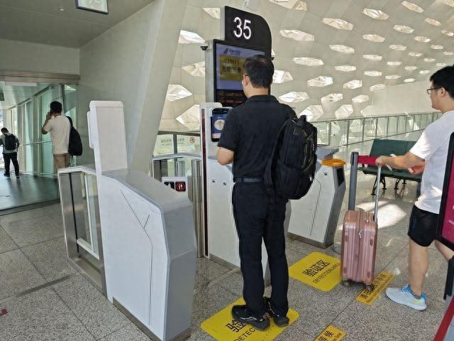 深圳机场登机口刷脸功能全面优化，通行效率提升约 30%