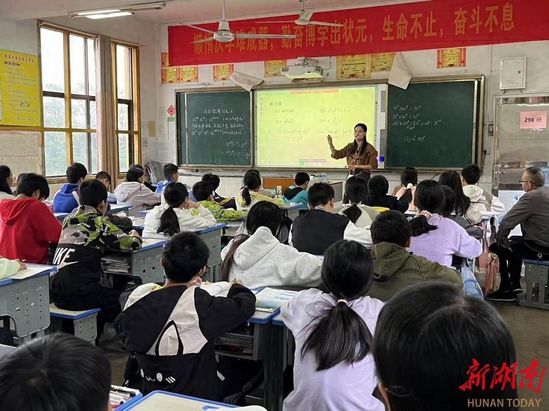 东安县两校结对帮扶：先进教育理念与教学方法的传递