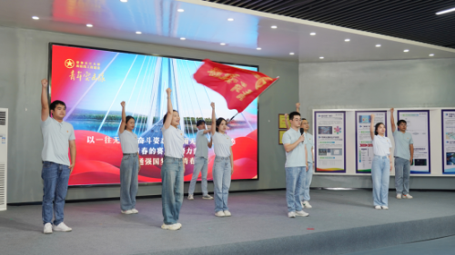 交通先行，强国有我！常泰长江大桥南接线工程举办道德讲堂活动，展示交通人精神风貌  第2张