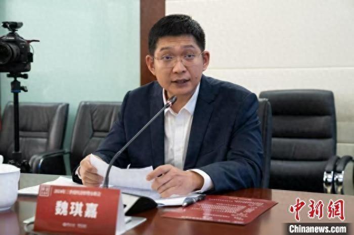 中国经济稳健运行，韧性何在？PMI 超预期回升透露关键信号