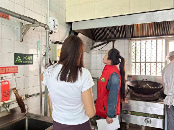 济宁任城一社区开展沿街商铺安全大检查，你家附近的店铺安全吗？  第1张