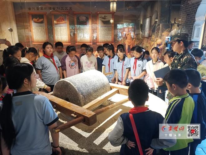 60 余名学生参与，十堰这场科普活动为何如此火爆？  第4张