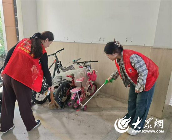 济宁高新区洸河街道兰庭社区：环境卫生整治，我们在行动  第2张