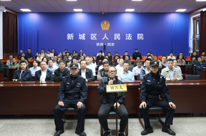 国企分公司项目副经理竟涉嫌索贿、侵占数百万！庭审现场惊人一幕曝光  第2张