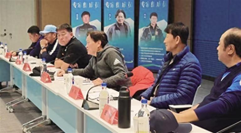 足球大咖齐聚兰州，共话绿荫未来！助力足球振兴，你还在等什么？