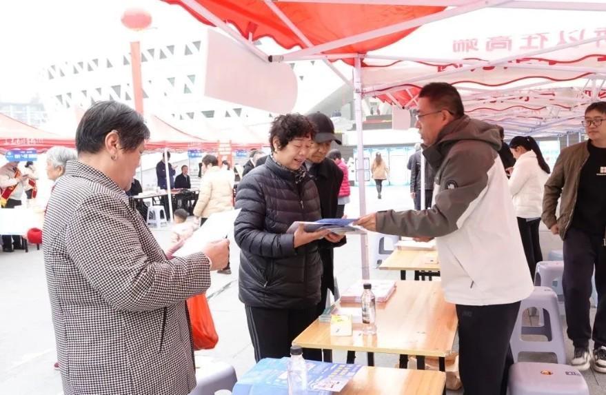 11 月 15 日上午，肥城市民中心广场举行盛大仪式，现场竟有这么多精彩  第2张