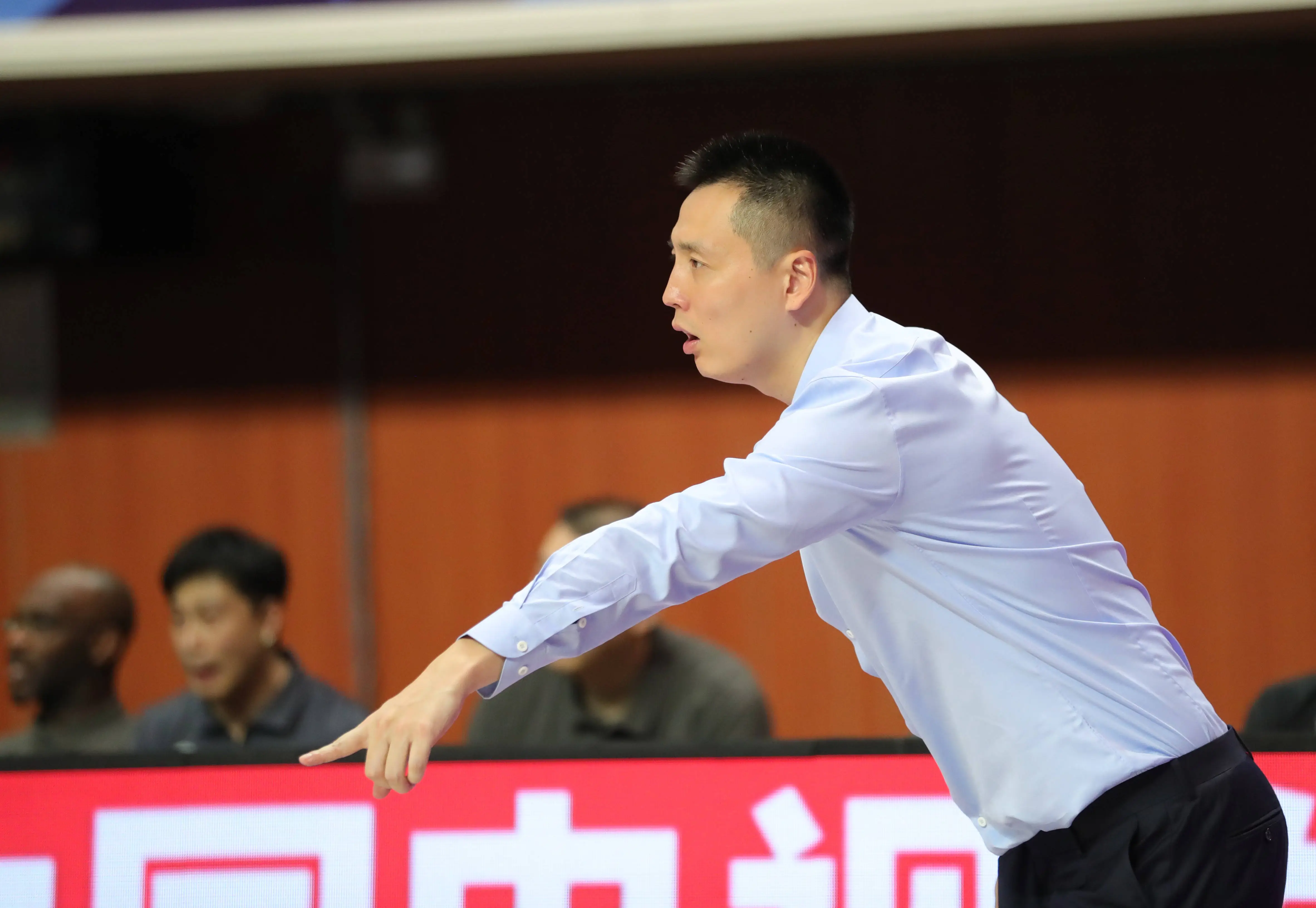 CBA 俱乐部杯：小鬼当家，谁能捧起冠军奖杯？  第2张