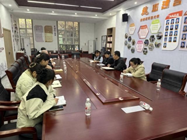 垃圾分类专题会议召开，提升整体水平迫在眉睫  第1张
