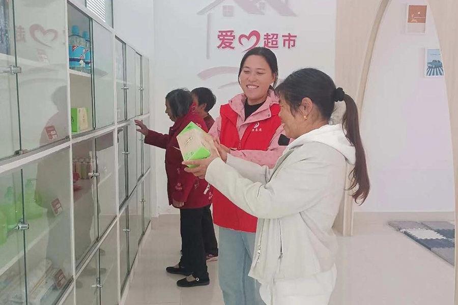 江苏一社区推积分换物新举措，移风易俗兑出文明新风尚  第2张
