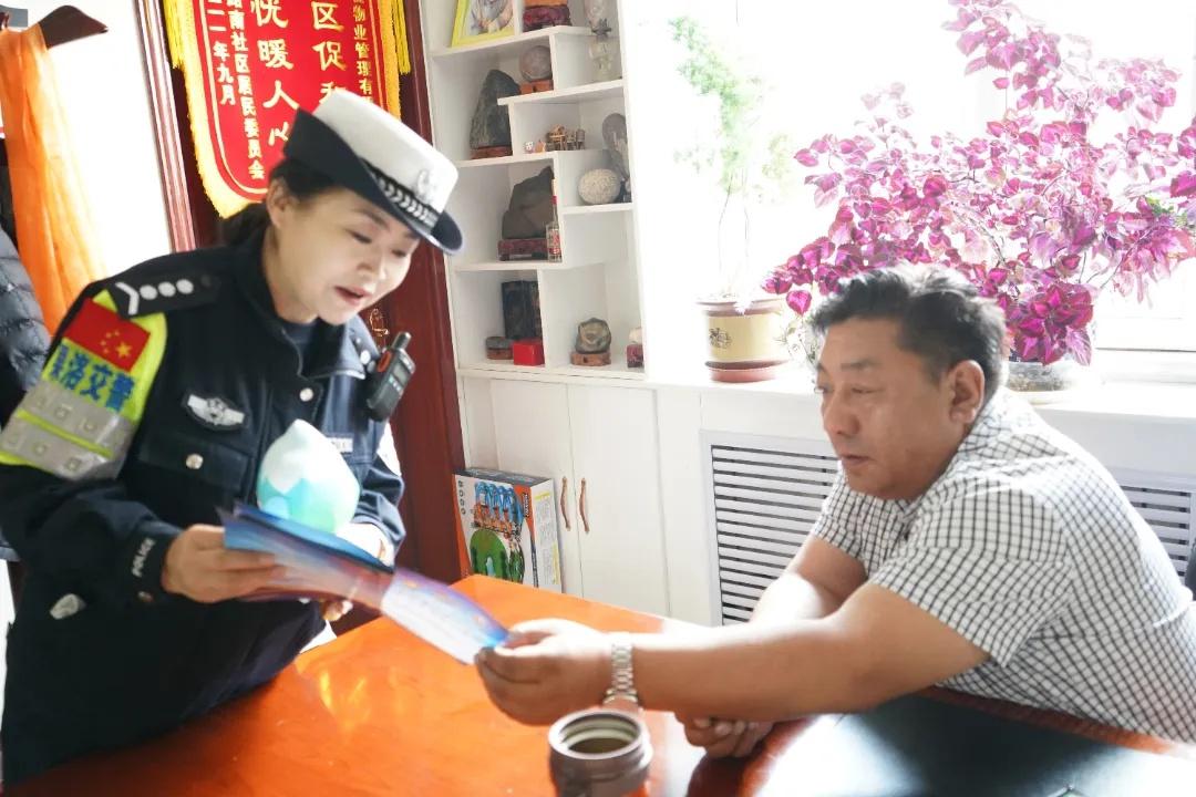 果洛交警走村入户，为农村交通安全筑牢屏障  第6张