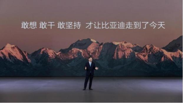 从 20 人小团队到百万员工世界级企业，比亚迪如何做到的？  第3张