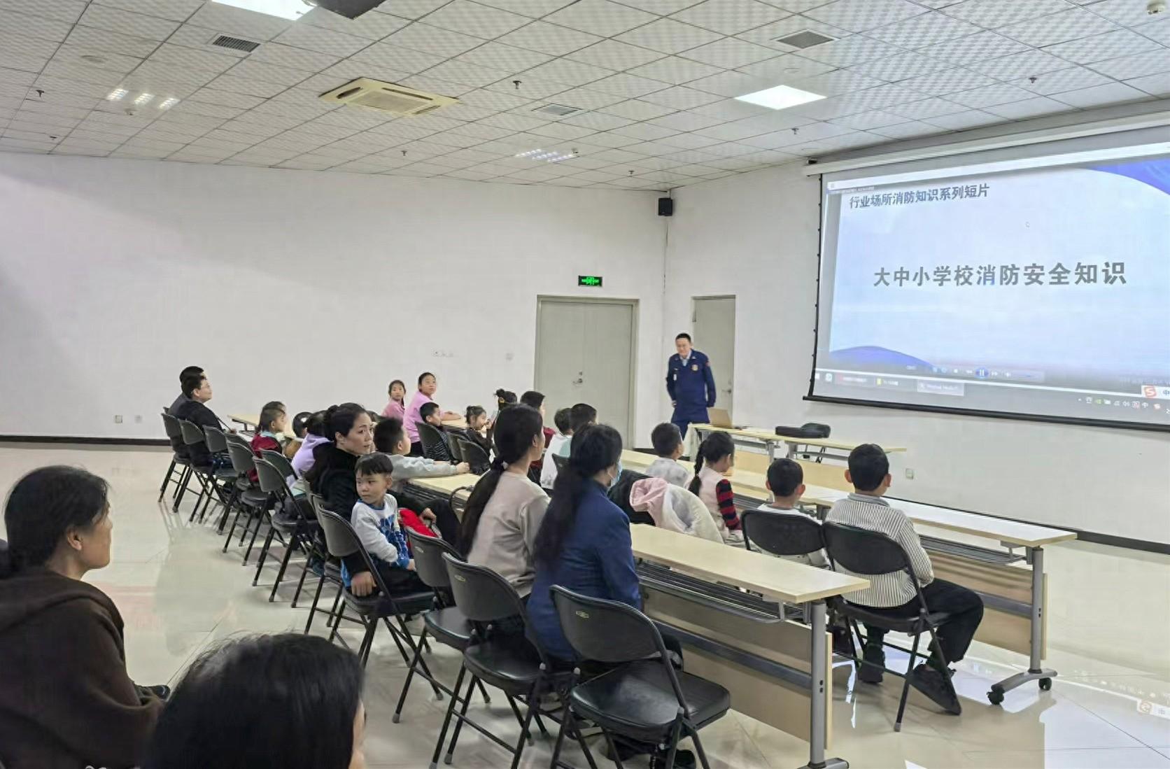 震撼！阜城县科技馆这场消防安全科普活动，让你受益终身