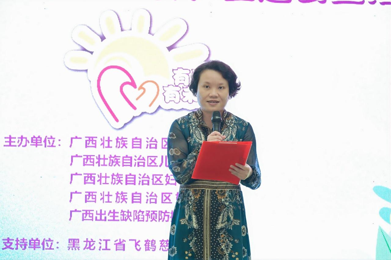 最小孕周 23 周+6 天，最小体重 430g！广西妇幼保健院成功救治早产儿创纪录  第1张