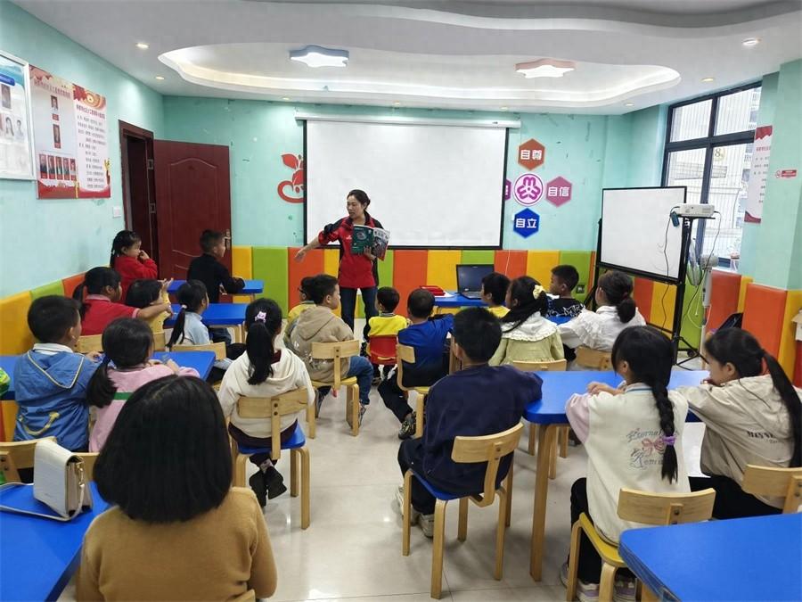 图书管理员的一天：孩子们在实践中收获成长与知识  第1张