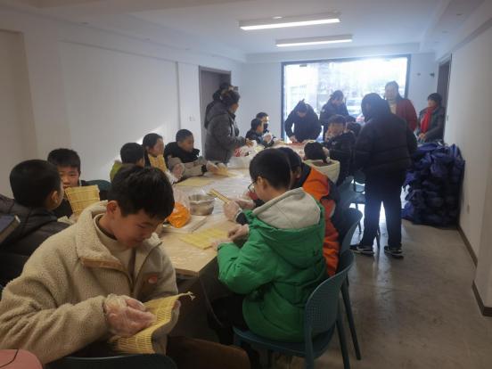秋冬温暖升级！八大家社区亲子教育讲座，揭秘青少年成长关键习惯  第5张