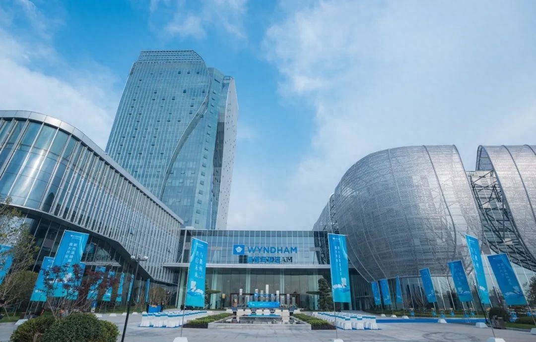 衢州首家国际五星级酒店开业，智慧新城再添新地标，未来发展不可限量  第1张