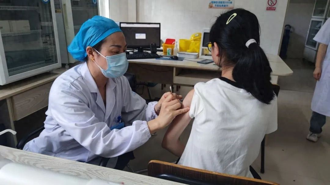 武义县免费疫苗接种大行动：450名女生和27300名老人受益，健康守护者交出亮眼答卷