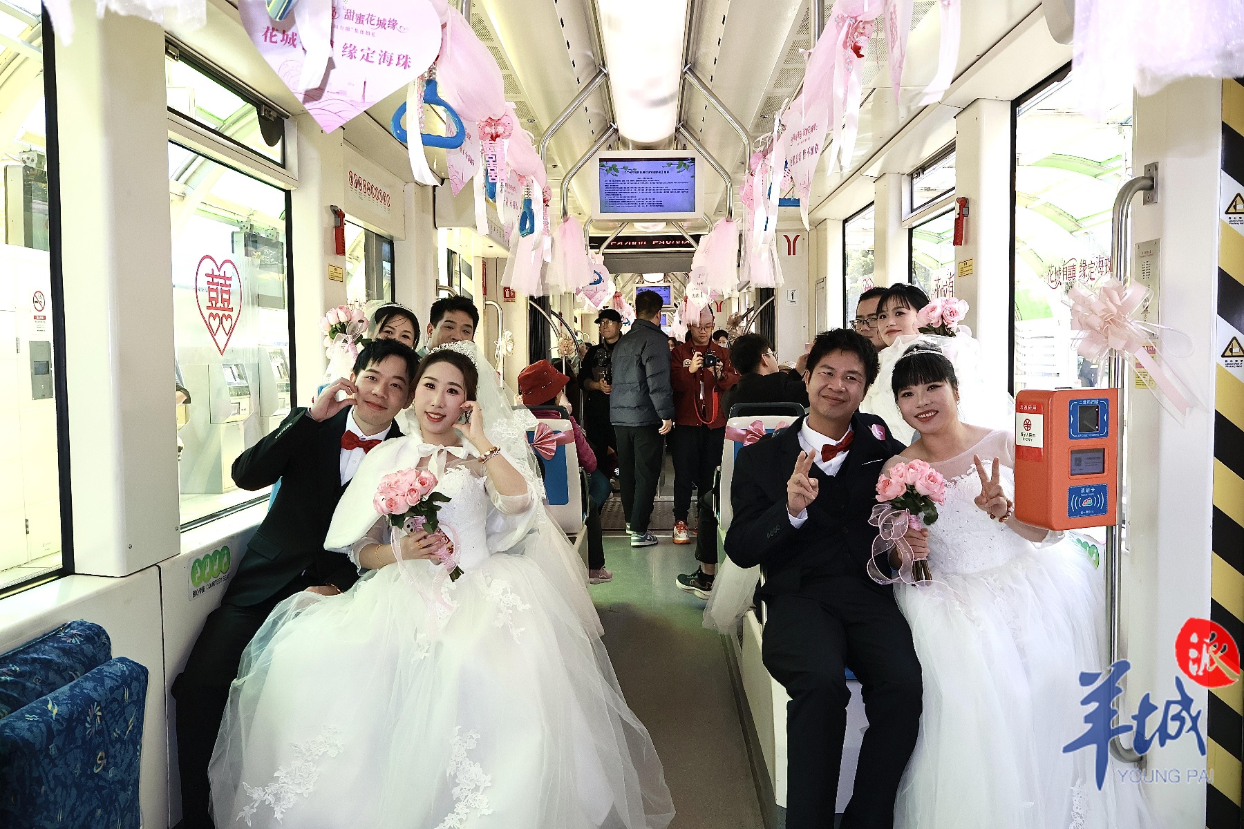 18对新人在广州浪漫集体婚礼，甜蜜花城缘主题曲发布，幸福最真  第6张