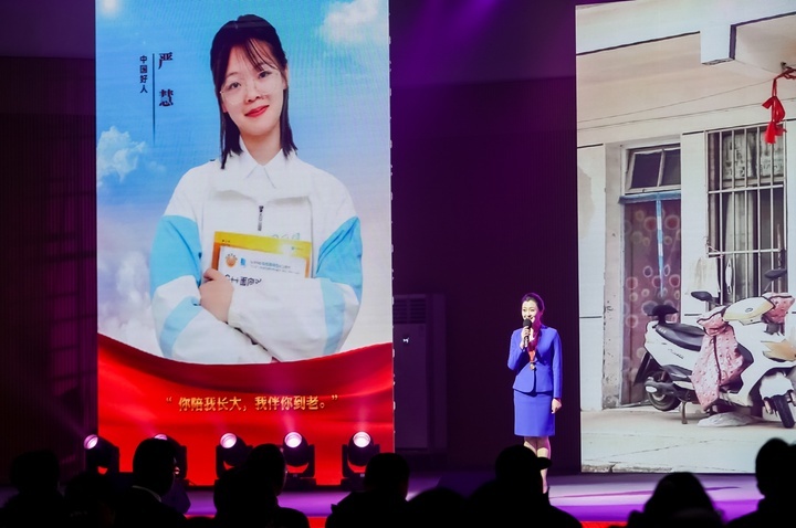 56场巡演收官！道德的力量如何点亮宜兴周铁中学？  第4张