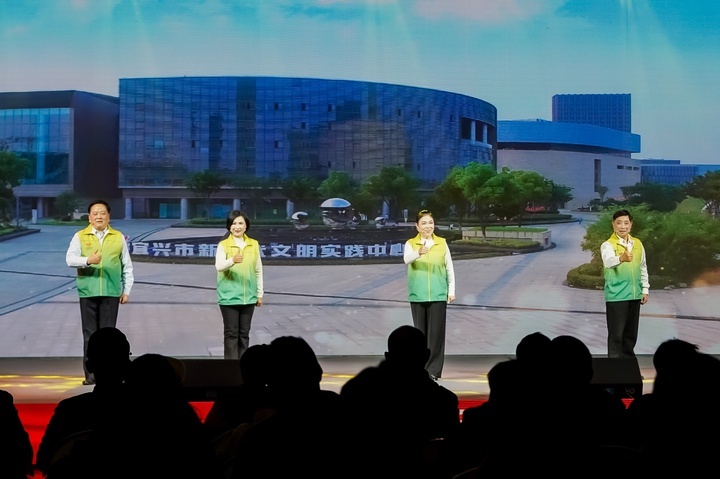 56场巡演收官！道德的力量如何点亮宜兴周铁中学？  第5张