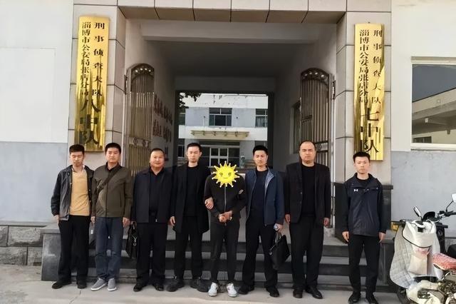 山东滨州一金店被盗，蒙面大盗自以为天衣无缝，没想到一天就被抓获  第6张