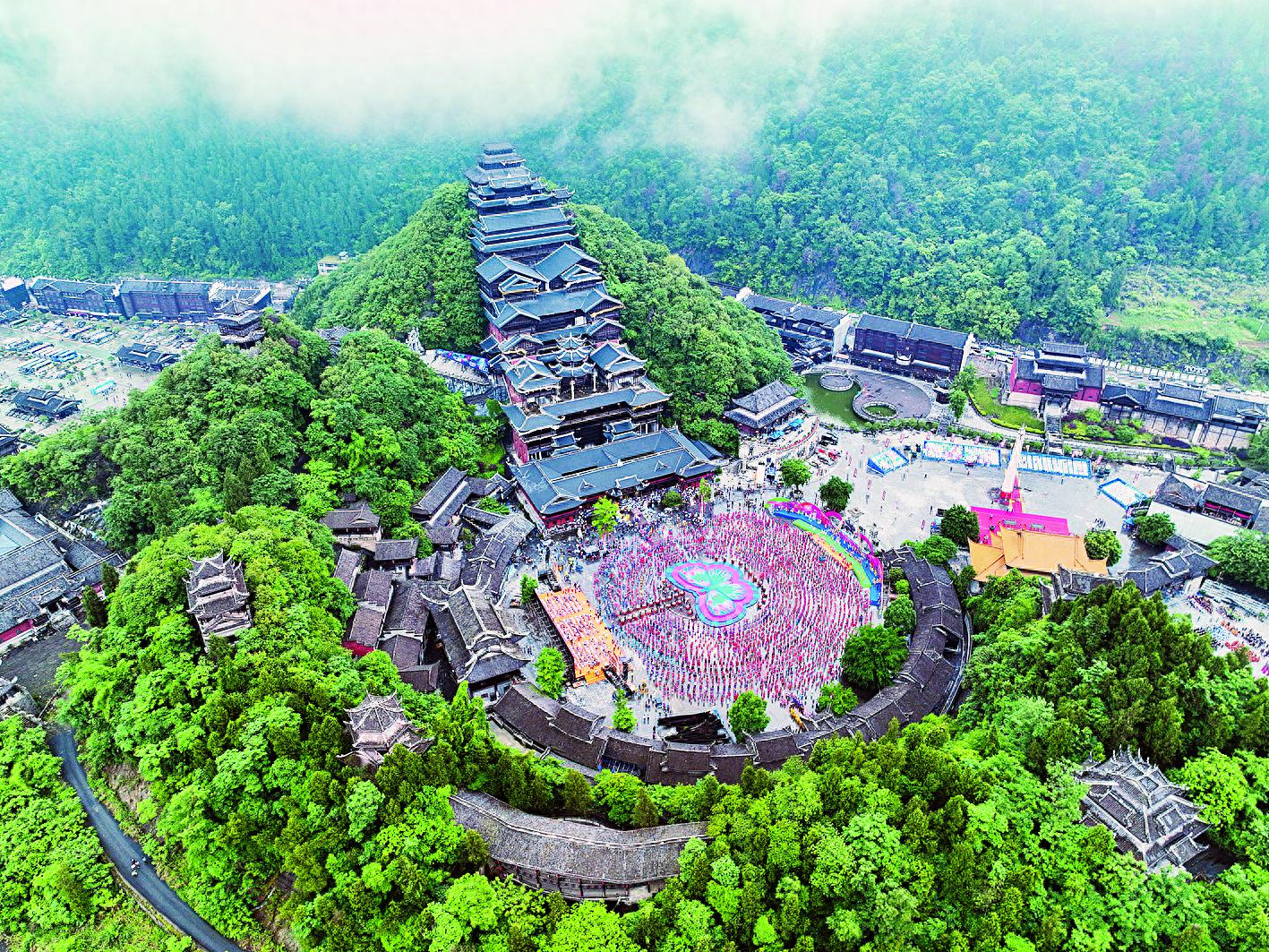 彭水县委书记石强：以六个着力打造，加快推动山区民族地区强县富民现代化  第1张