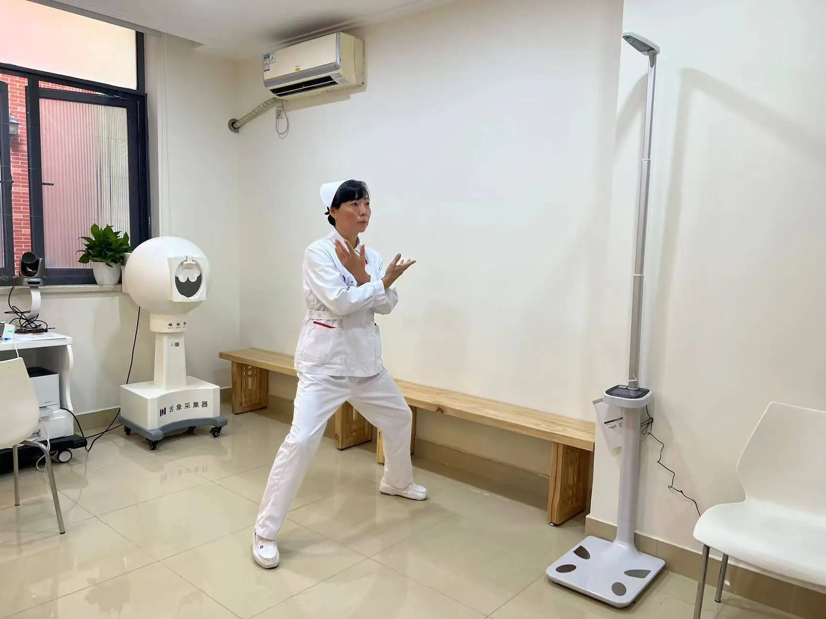 上海中医巡诊站点大揭秘！这个服务站紧挨养老院，还有百草园  第4张