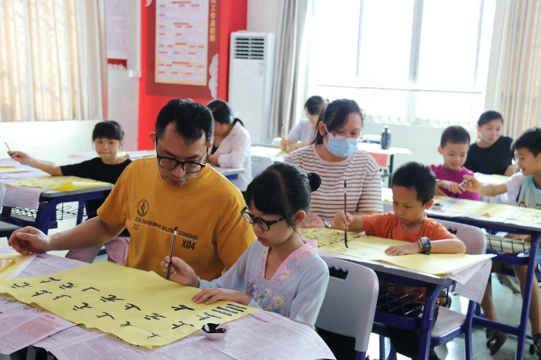 佛山社科联助力上元村：一场书法盛宴，点燃乡村文化振兴之火  第5张