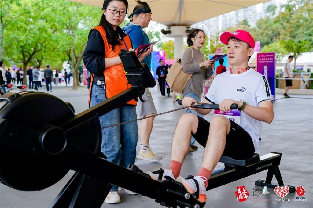 200 余国际友人齐聚！这场健康跑活动在黄浦滨江举办，你参加了吗？  第7张