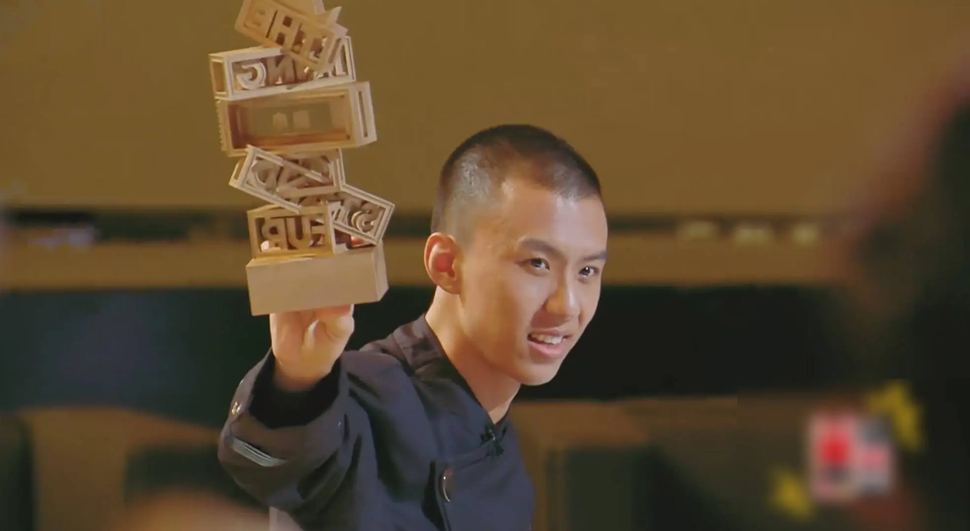喜剧之王·单口季总决赛：新人辈出，付航夺冠实至名归  第1张