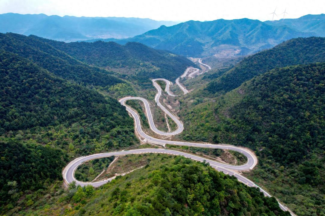 历时 7 年投资近千亿，山西打造 1.3 万公里旅游公路，串起三晋大地  第1张