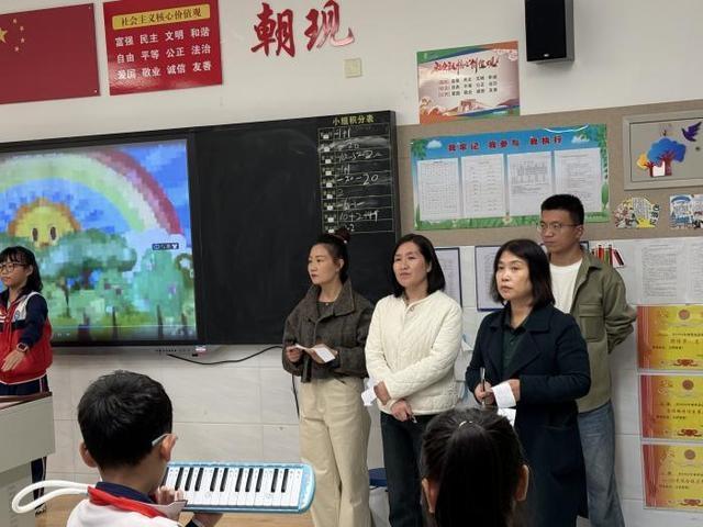 口风琴大赛震撼来袭！滨州清怡小学北校区学子用音乐征服全场  第5张