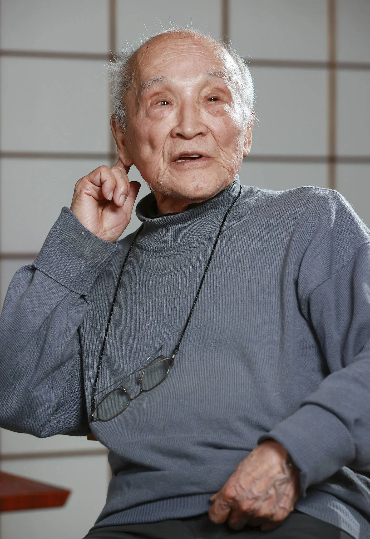 日本著名诗人谷川俊太郎：写诗只为赚钱养家？